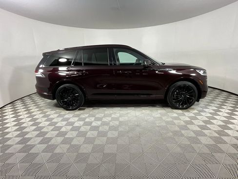 Used 2023 Lincoln Aviator Reserve w/ Jet Package image 5