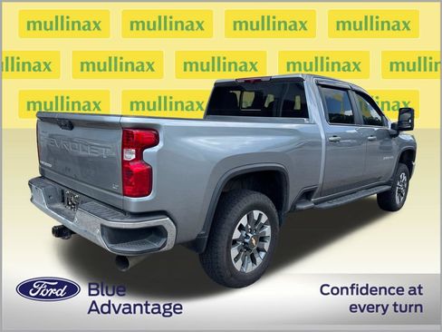 Used 2025 Chevrolet Silverado 2500 LT w/ Safety Package AWD/4WD image 3