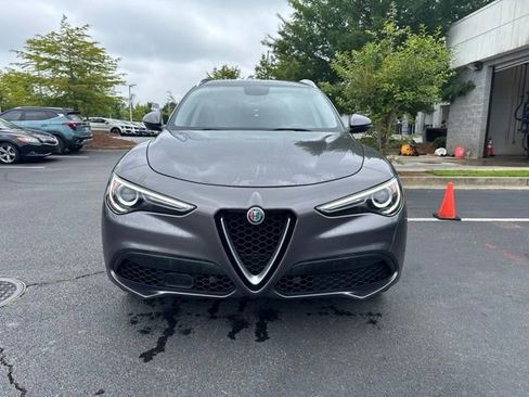 Used 2018 Alfa Romeo Stelvio AWD image 8