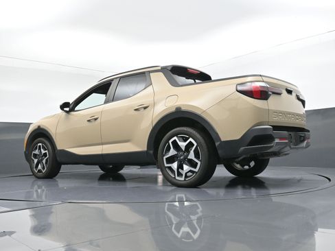 Used 2024 Hyundai Santa Cruz Limited image 24