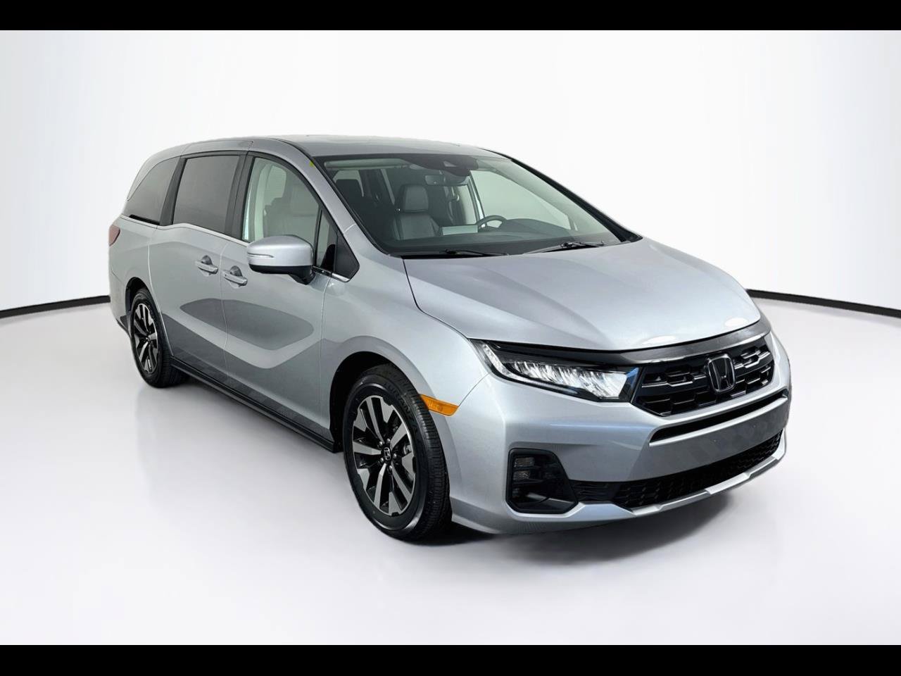 Used 2026 Honda Odyssey EX-L image 12