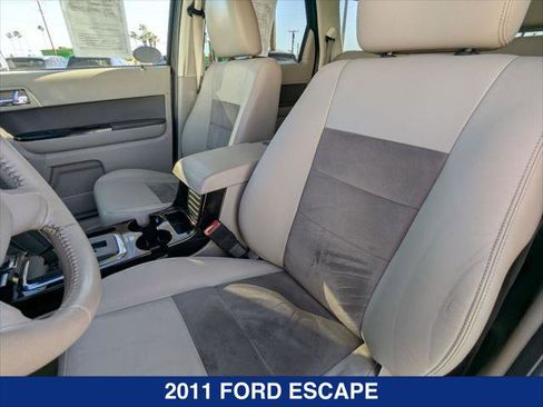 Used 2011 Ford Escape Limited image 21