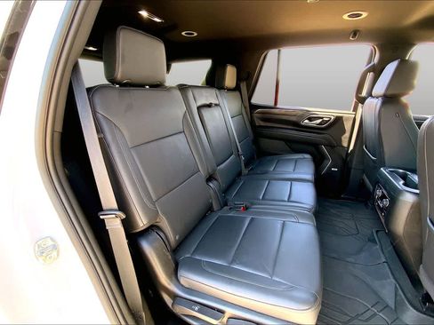 Used 2024 Chevrolet Tahoe LT AWD/4WD image 38