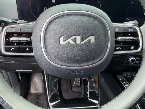 Used 2024 Kia Sorento SX Prestige w/ Sage Leather Package AWD/4WD image 35