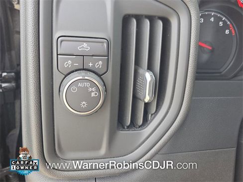 Used 2022 Chevrolet Silverado 1500 Custom image 27