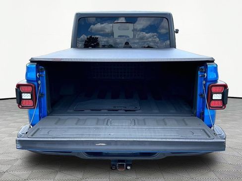 Used 2021 Jeep Gladiator Mojave AWD/4WD image 18