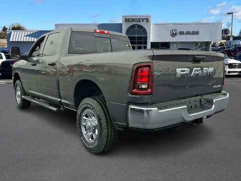 New 2026 RAM 2500 Tradesman AWD/4WD image 3