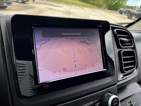 Used 2023 RAM ProMaster 2500 FWD image 11