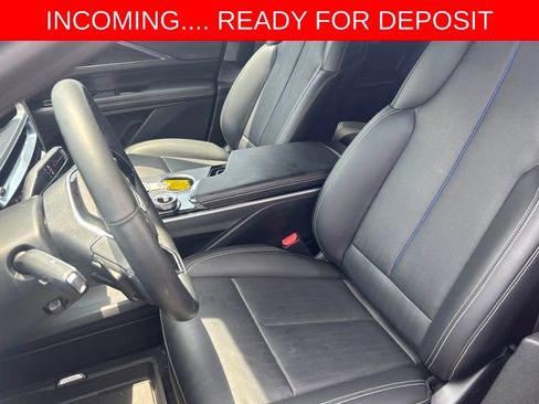 Used 2024 Cadillac Lyriq Luxury w/ LPO, Floor Liner Package AWD/4WD image 3