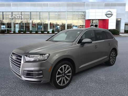 Used 2017 Audi Q7 3.0T Premium Plus image 1