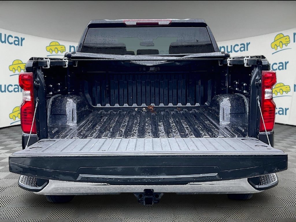 Used 2023 Chevrolet Silverado 1500 LT AWD/4WD image 31