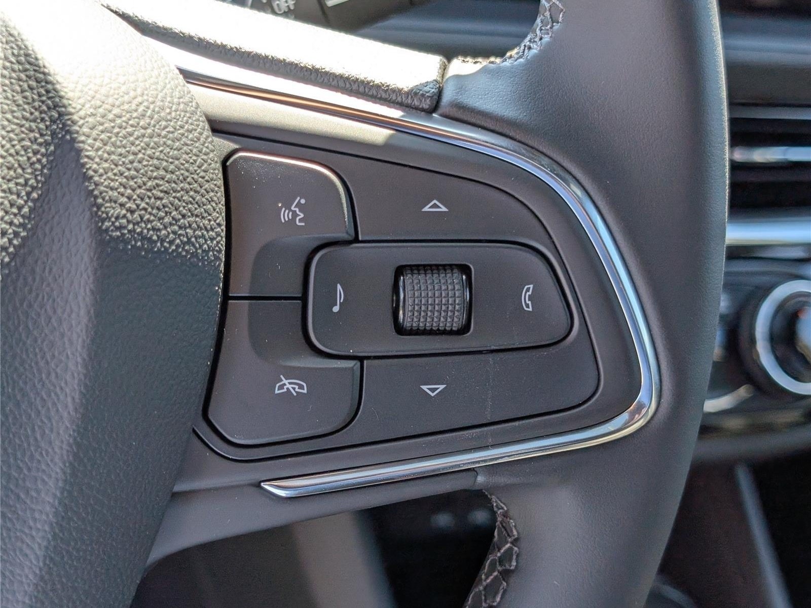 New 2026 Buick Envista Sport Touring w/ Advanced Safety Package FWD image 18