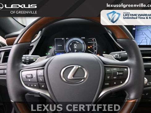 Certified 2022 Lexus ES 300h Ultra Luxury w/ Accessory Package 2 FWD image 12