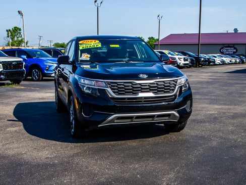 Used 2021 Kia Seltos LX AWD/4WD image 10