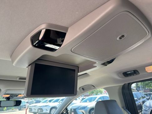 Used 2018 Honda Odyssey Elite image 44