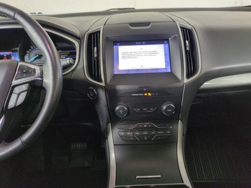 Used 2019 Ford Edge SEL AWD/4WD image 19