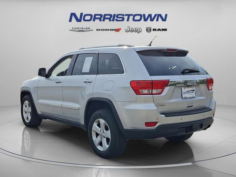 Used 2012 Jeep Grand Cherokee Laredo image 4