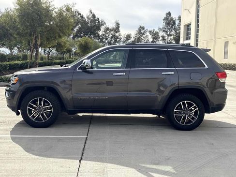 Used 2019 Jeep Grand Cherokee Limited w/ Trailer Tow Group IV image 6