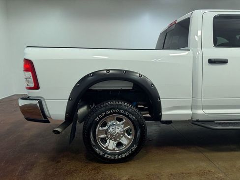 Used 2024 RAM 2500 Tradesman w/ Chrome Appearance Group image 34