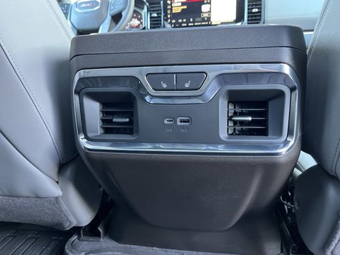 New 2026 GMC Sierra 1500 SLT w/ SLT Premium Package image 25