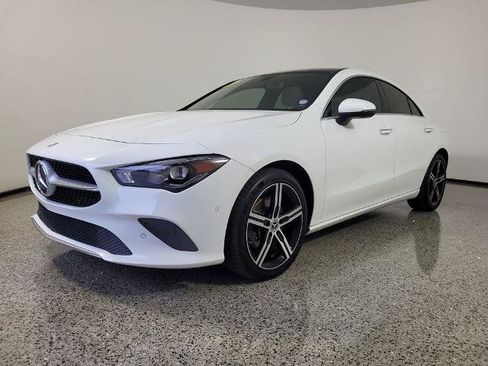 Used 2021 Mercedes-Benz CLA 250 image 2