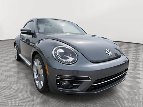 Used 2019 Volkswagen Beetle 2.0T SE w/ SE Premium Package FWD image 7