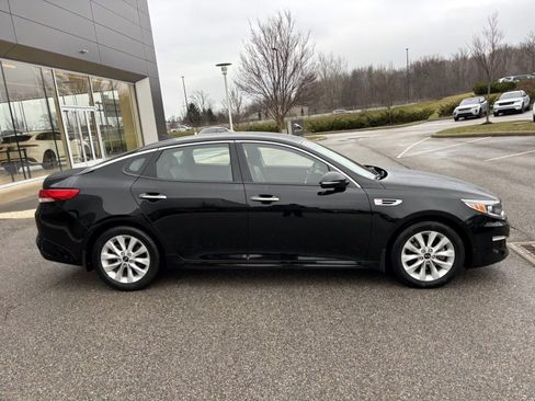 Used 2018 Kia Optima EX image 8