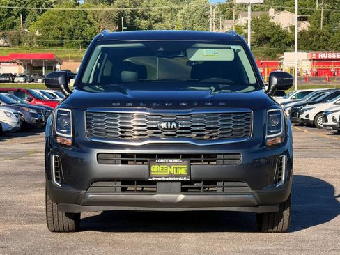 Used 2020 Kia Telluride EX w/ EX Premium Package AWD/4WD image 3