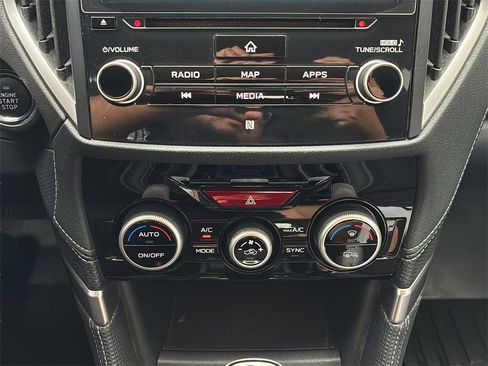 Used 2022 Subaru Forester Limited w/ Popular Package #3 image 22