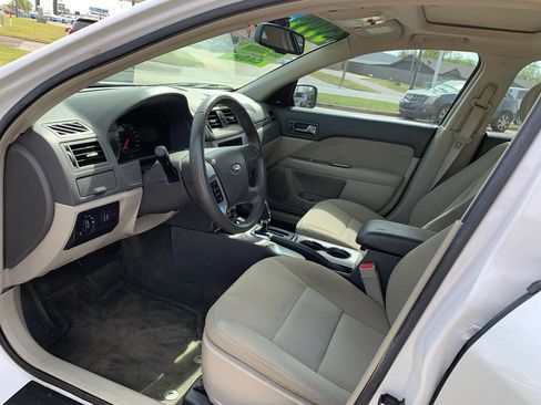 Used 2012 Ford Fusion Hybrid FWD image 12