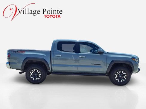 Used 2023 Toyota Tacoma TRD Off-Road AWD/4WD image 6