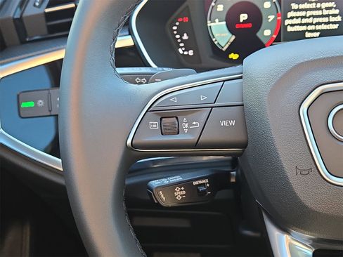 New 2025 Audi Q3 2.0T Premium image 21