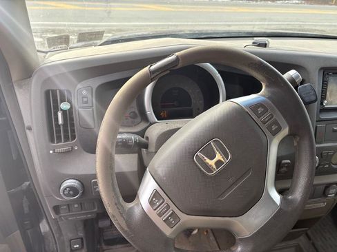 Used 2006 Honda Ridgeline RTS image 5