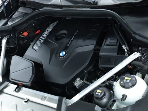 Used 2019 BMW X3 xDrive30i w/ Premium Package image 9