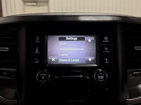 Used 2022 RAM 2500 Tradesman AWD/4WD image 39