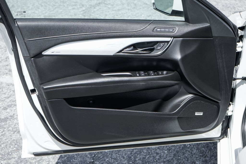 Used 2013 Cadillac ATS Luxury RWD image 16