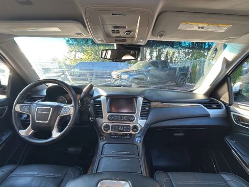 Used 2016 GMC Yukon Denali w/ Open Road Package image 23