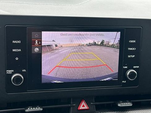 Used 2024 Kia Sportage LX image 22
