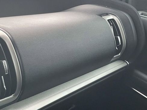 New 2025 Ford Expedition Active image 33