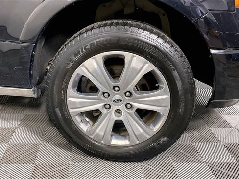 Used 2016 Ford Expedition Platinum RWD image 10