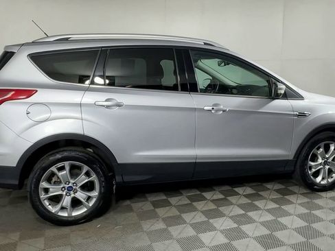 Used 2014 Ford Escape Titanium FWD image 10