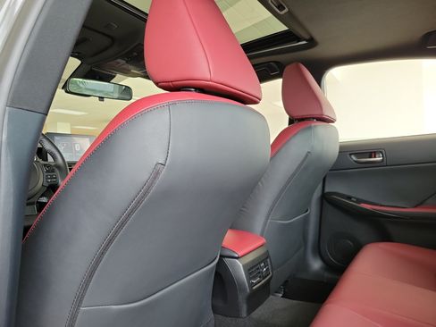 Used 2025 Lexus IS 350 F Sport RWD image 12