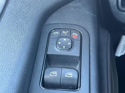 Used 2021 Mercedes-Benz Sprinter 2500 image 22