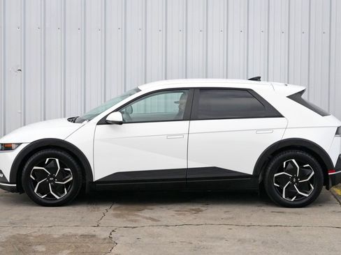 Used 2024 Hyundai Ioniq 5 SEL image 47