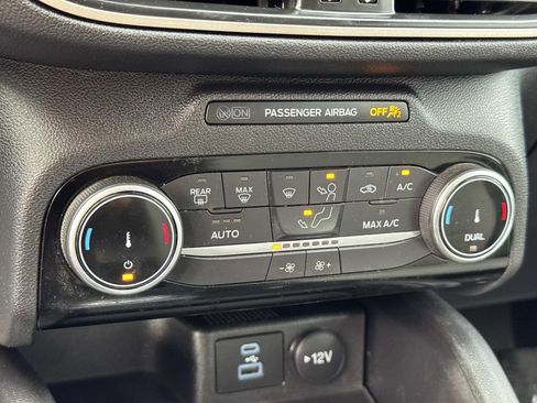 Certified 2022 Ford Escape SE w/ Convenience Package image 13