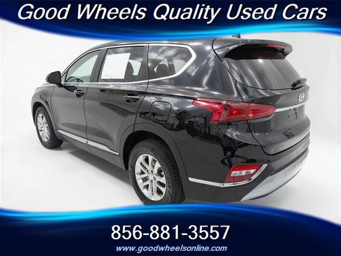 Used 2019 Hyundai Santa Fe SE AWD/4WD image 7