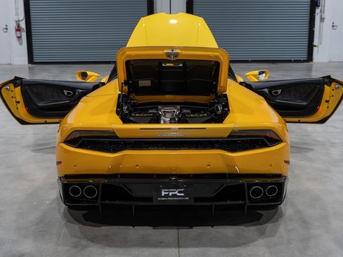 Used 2016 Lamborghini Huracan LP 610-4 image 40