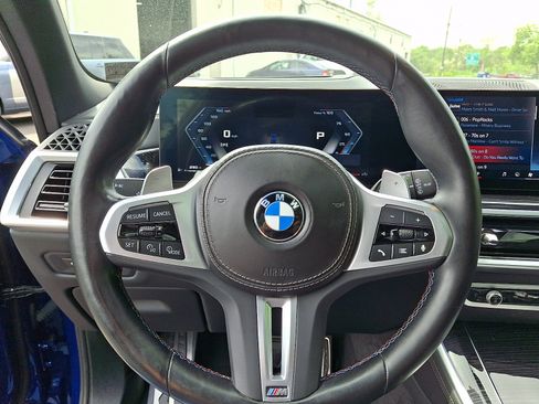 Used 2024 BMW X5 M60i AWD/4WD image 18