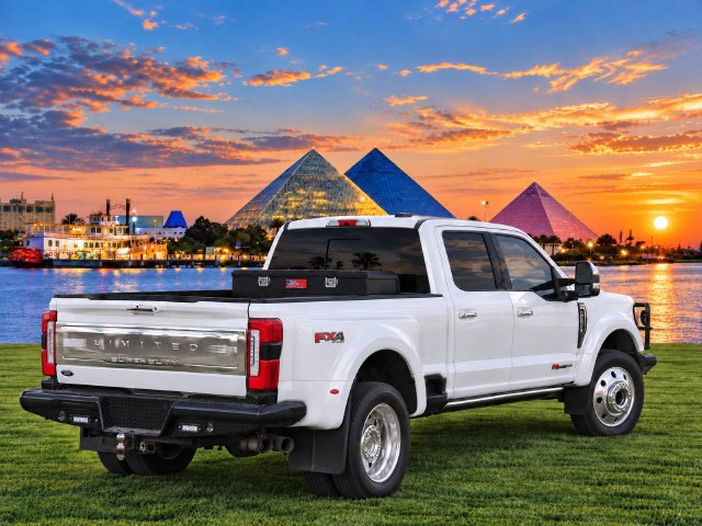 Used 2024 Ford F450 Limited w/ FX4 Off-Road Package AWD/4WD image 6