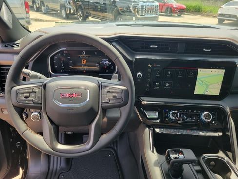 New 2026 GMC Sierra 1500 AT4 w/ AT4 Premium Package AWD/4WD image 17